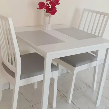 Apartament 104 Frixos Roula Court *